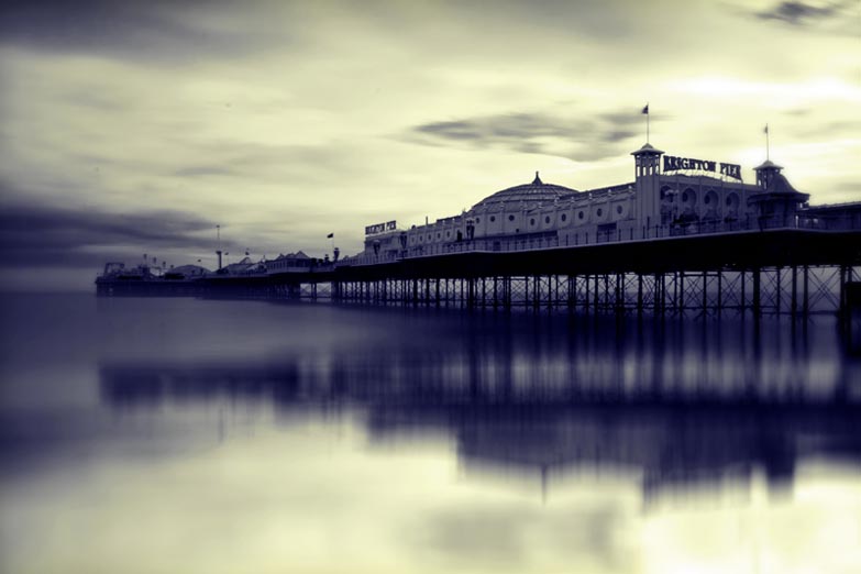 brighton_pier_low_tide_reflection_vintage_effect_east_sussex